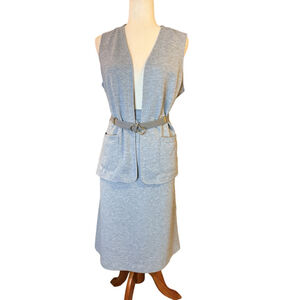 Vintage trissi 2 pc skirt and long vest sz med/12.wool blend